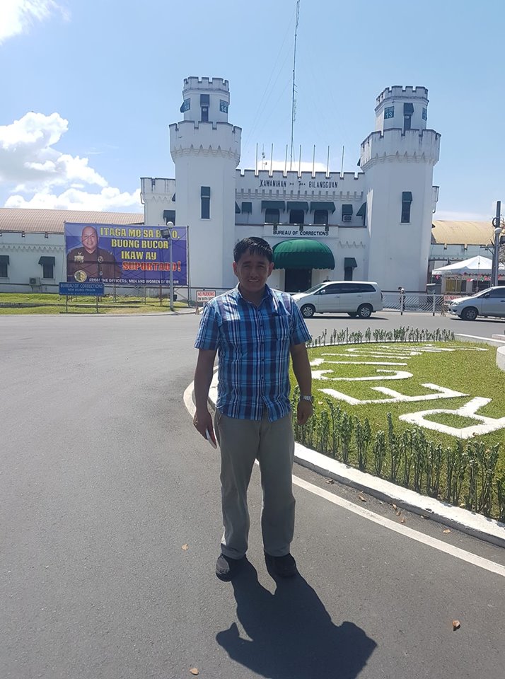 Pastor Bobby Widwidan of Victory Baptist Church Baguio at Bilibid prison